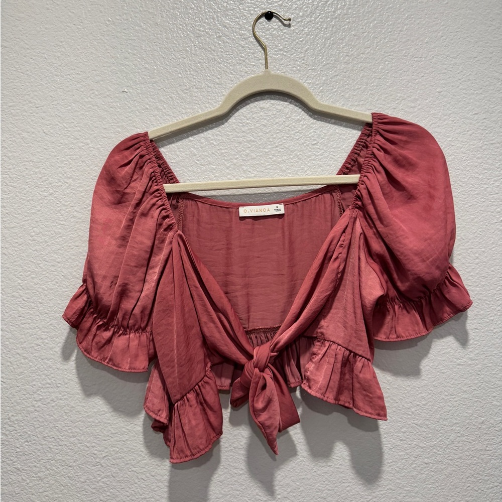 Burgundy tie front crop top size medium
